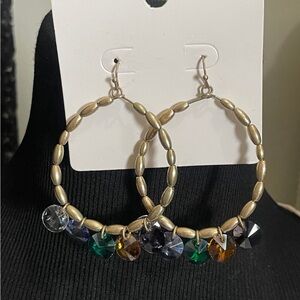 Chic Gold Hoop Earrings with Multicolor Crystals